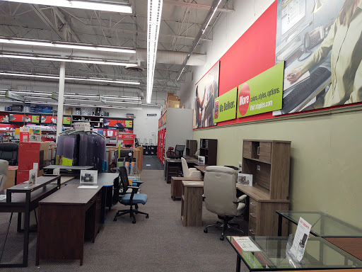 Office Supply Store «Staples», reviews and photos, 7865 W Bell Rd, Peoria, AZ 85382, USA