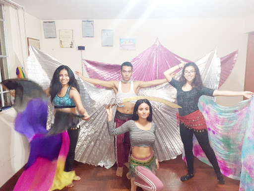 NATTZIRAH Oriental Studio - Escuela de Danzas Árabes