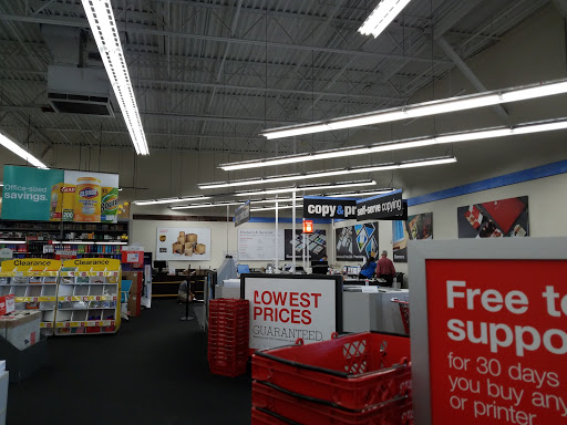 Office Supply Store «Staples», reviews and photos, 2840 E Germann Rd, Chandler, AZ 85286, USA
