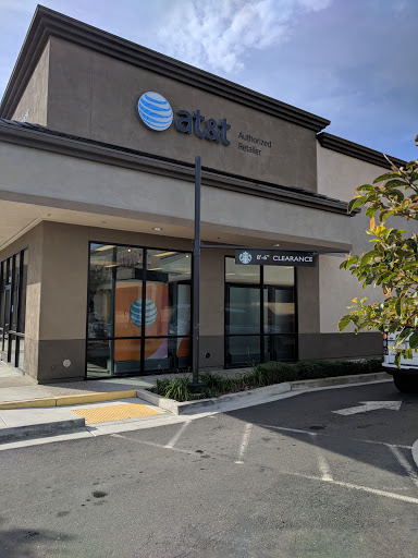 Cell Phone Store «AT&T Authorized Retailer», reviews and photos, 1971 Zinfandel Dr #300, Rancho Cordova, CA 95670, USA