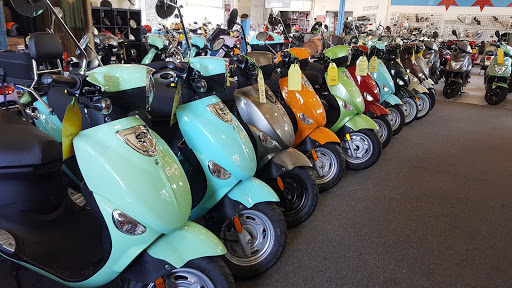 Motor Scooter Dealer «Scooterworks Chicago», reviews and photos, 5410 N Damen Ave, Chicago, IL 60625, USA