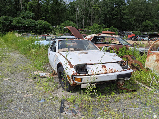 Salvage Yard «EZ Pull & Save Auto Parts», reviews and photos, 2401 Summer Valley Rd, New Ringgold, PA 17960, USA