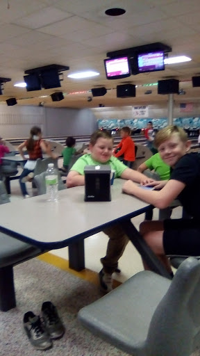 Bowling Alley «Cardinal Lanes», reviews and photos, 1300 South 5th Ave E, Newton, IA 50208, USA