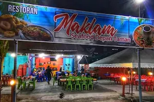 Mak Lam Seafood Depan Taman image