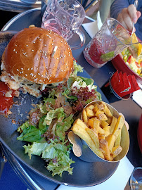 Hamburger du Restaurant La Quincaillerie Générale à Montrouge - n°6