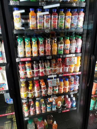 Convenience Store «Kum & Go», reviews and photos, 1605 E Kearney St, Springfield, MO 65803, USA