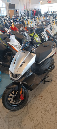 Motor Scooter Dealer «Scooterworks Chicago», reviews and photos, 5410 N Damen Ave, Chicago, IL 60625, USA