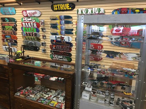 Ski Shop «Alpine Ski Shop Fairfax», reviews and photos, 9629 Fairfax Blvd, Fairfax, VA 22031, USA