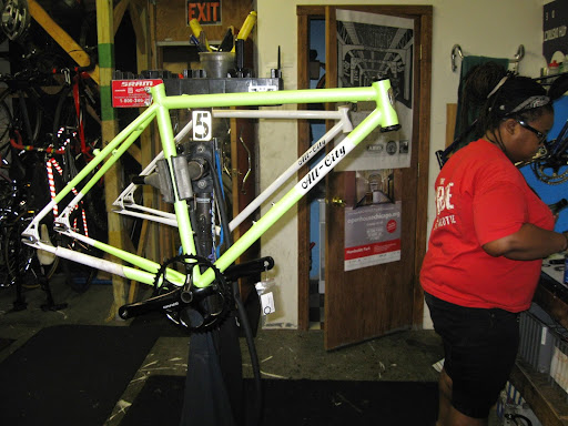 Bicycle Repair Shop «Ciclo Urbano Bike Shop, part of West Town Bikes», reviews and photos, 2459 W Division St, Chicago, IL 60622, USA