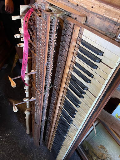 Thrift Store «Stained Market Place», reviews and photos, 2106 E 15th Ave, Tampa, FL 33605, USA