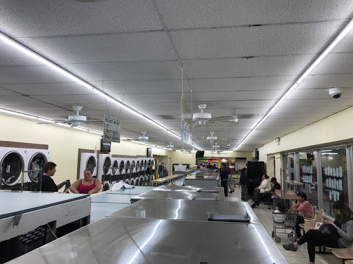 Laundry «Coin Laundry», reviews and photos, 1901 W Vine St, Kissimmee, FL 34741, USA