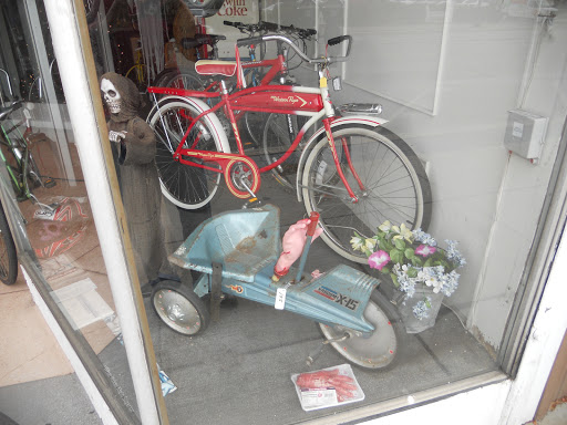 Used Bicycle Shop «RE-CYCLER APPLIANCES», reviews and photos, 16850 Lorain Ave, Cleveland, OH 44111, USA