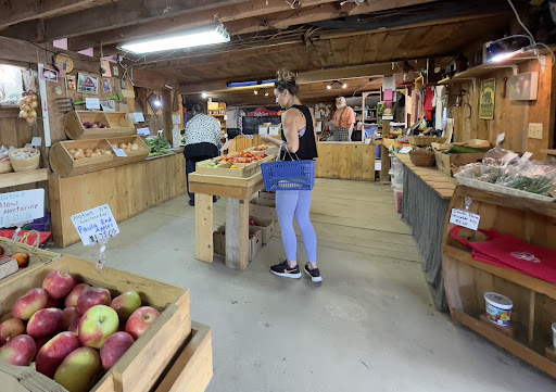 Produce Market «Smith Farm», reviews and photos, 131 Kimball Hill Rd, Hudson, NH 03051, USA