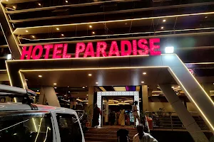 Hotel Paradise And Lodge image