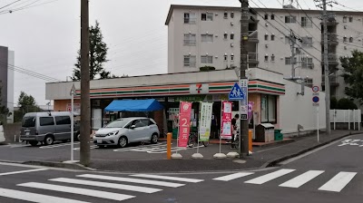 セブン-イレブン 横浜永田北３丁目店