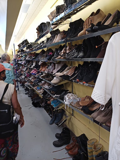 Thrift Store «Goodwill», reviews and photos
