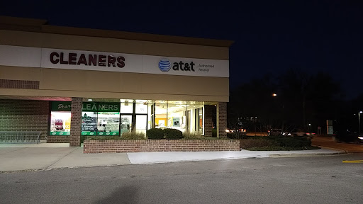 AT&T Authorized Retailer, 55 McHenry Rd, Buffalo Grove, IL 60089, USA, 