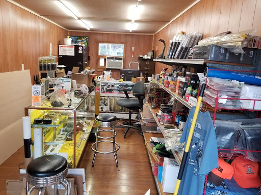 Gun Shop «Gadsden Guns Inc», reviews and photos, 19394 Beaver Dam Rd, Beaverdam, VA 23015, USA