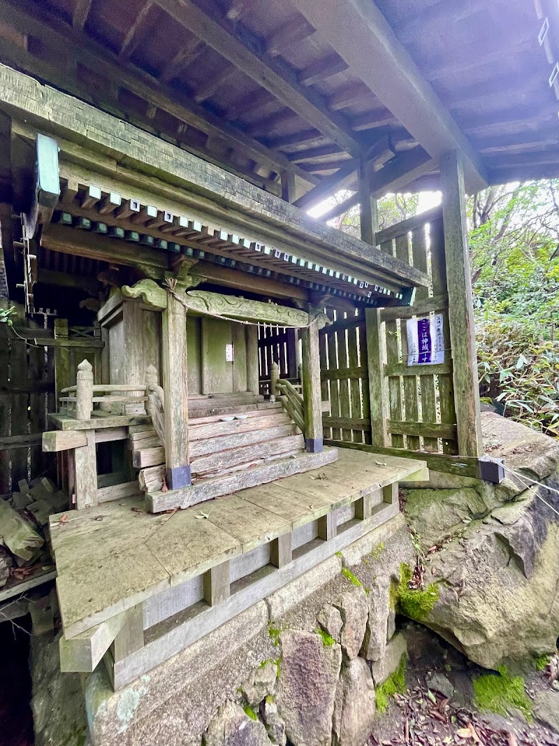 安座常神社(筑波山神社摂社)