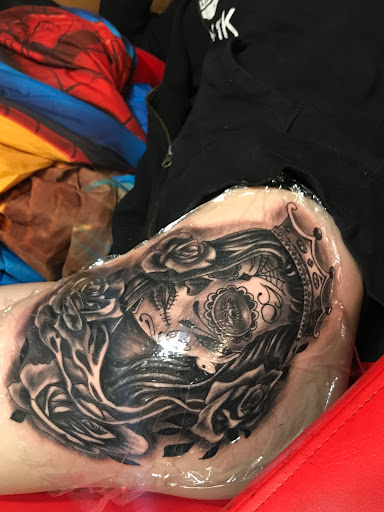 Explore simple leg tattoo ideas, creative tattoo ideas in Baytown, available at Big Juniors Tattoos