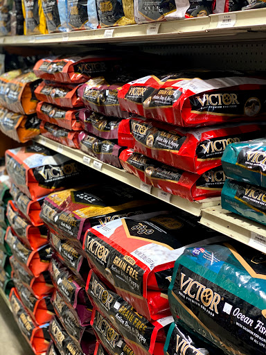 Pet Supply Store «Big Tex Feed & Pet Supply», reviews and photos, 7102 Cullen Blvd, Houston, TX 77021, USA