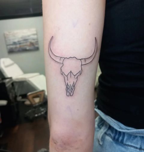 Explore deer skull tattoo ideas, creative tattoo ideas in Loganville, available at No Regrets Tattoo Studio