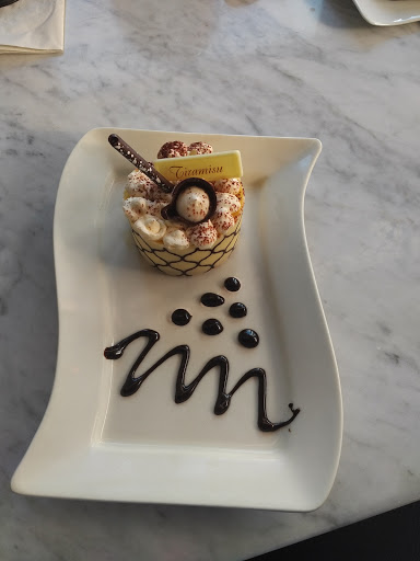 Chocolate Shop «Le Chocoholique», reviews and photos, 601 N High St, Columbus, OH 43215, USA