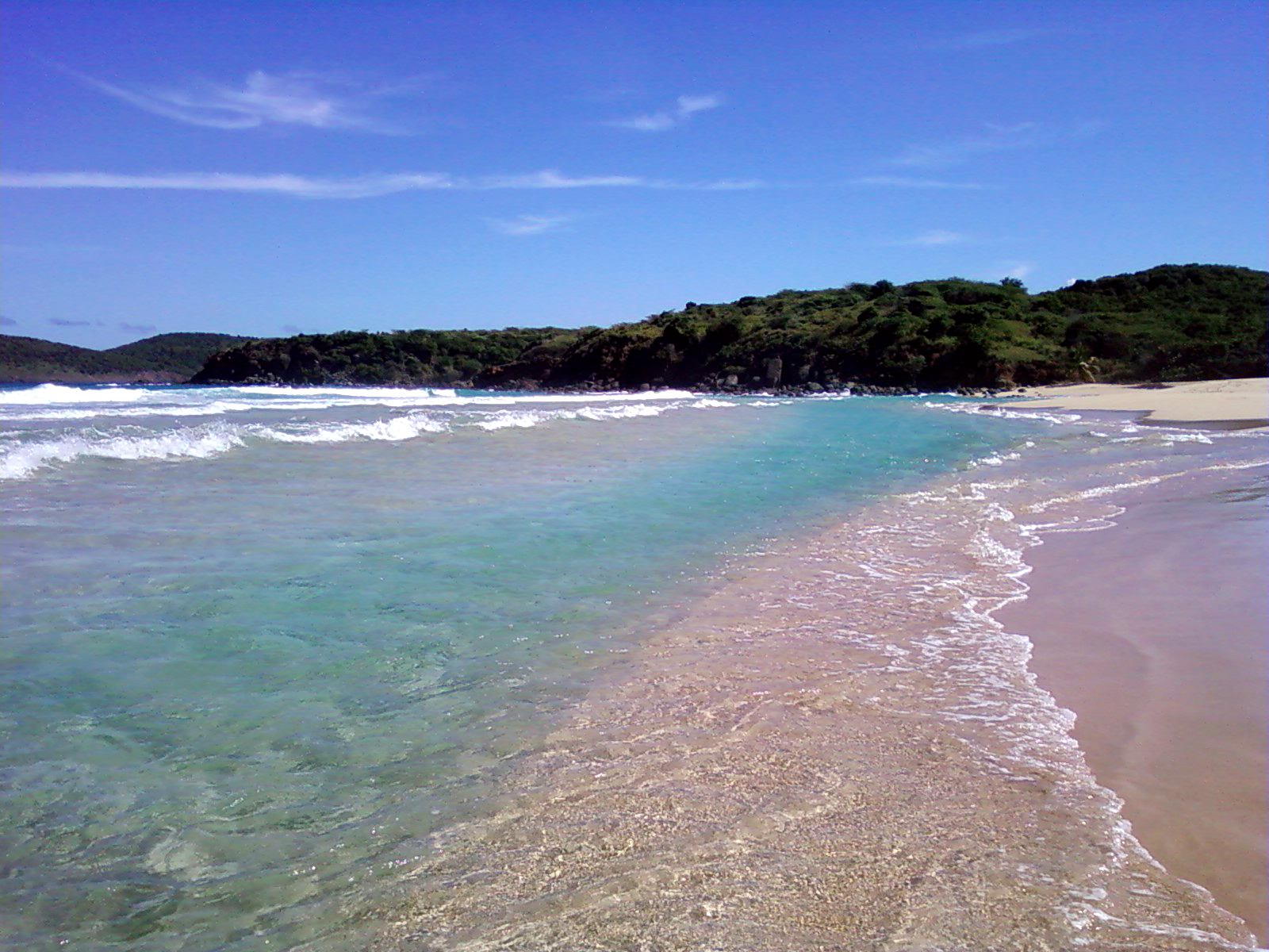 Foto de Playa Brava localizado em área natural