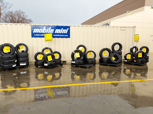 Tire Shop «Walmart Tires & Auto Parts», reviews and photos, 301 Ranch Dr, Milpitas, CA 95035, USA