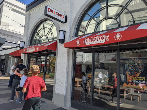 Ice Cream Shop «Cold Stone Creamery», reviews and photos, 1 Levee Way #2104, Newport, KY 41071, USA