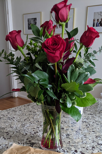 Florist «Flowers Etcetera By Denise», reviews and photos, 637 N 2nd St, Philadelphia, PA 19123, USA