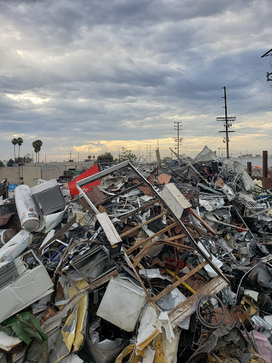 Scrap metal dealer Pasadena