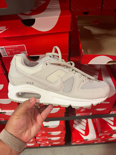 Clothing Store «Nike Factory Store», reviews and photos, 10801 Corkscrew Rd D-177, Estero, FL 33928, USA