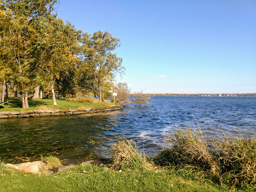 Park «Yahara Place Park», reviews and photos, 2025 Yahara Pl, Madison, WI 53704, USA