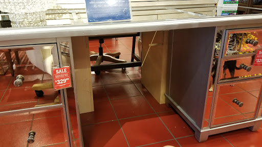 Home Goods Store «Pier 1 Imports», reviews and photos, 20610 Stevens Creek Blvd, Cupertino, CA 95014, USA