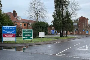 Caterham Dene Hospital image