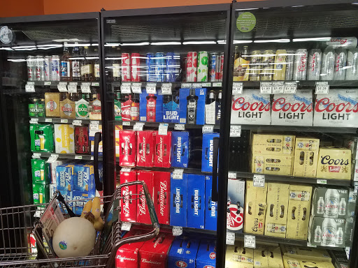 Grocery Store «Holiday Market», reviews and photos, 16981 Placer Hills Rd # A8, Meadow Vista, CA 95722, USA