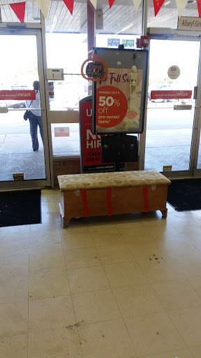 Thrift Store «Unique», reviews and photos, 3041 W 159th St, Markham, IL 60428, USA