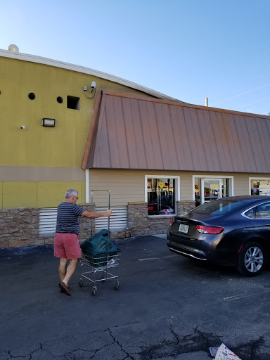 Laundromat «Laundry World», reviews and photos, 500 W 29th St, Hialeah, FL 33012, USA