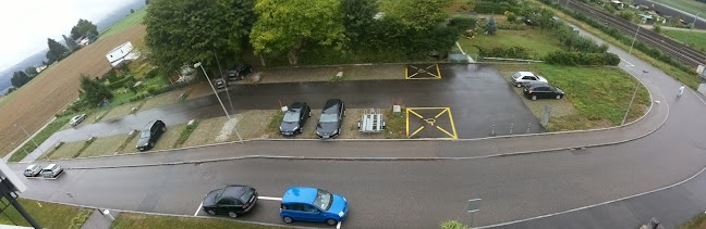 Rezensionen über Parking für Im Vieri in Uster - Parkhaus