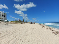 Scarborough Beach'in fotoğrafı düz ve uzun ile birlikte