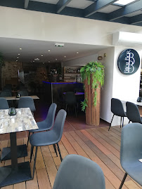Atmosphère du Restaurant Bijou Bar à Conflans-Sainte-Honorine - n°4