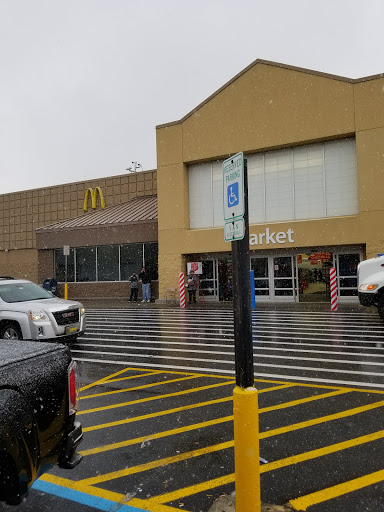Department Store «Walmart Supercenter», reviews and photos, 6535 Grayson Rd, Harrisburg, PA 17111, USA