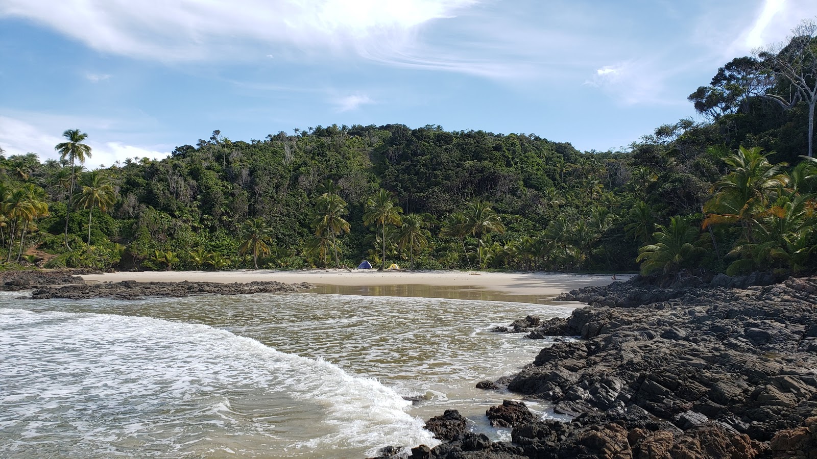 Photo de Praia da Camboinha protégé par des falaises