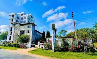 Giribawa Academy The English Bank