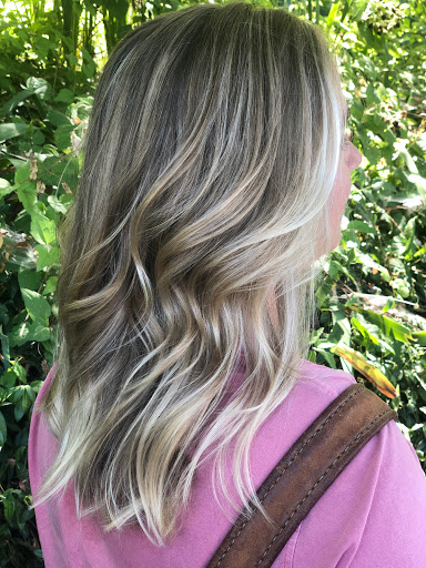 Beauty Salon «LiveEdge Salon & Local Artistry», reviews and photos, 613 Railroad Ave, Oregon City, OR 97045, USA