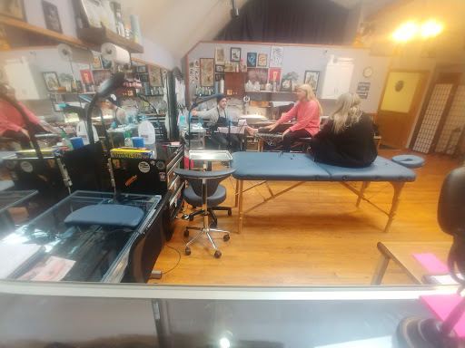 Tattoo Shop «Markus Tattoo - Fine Body Art and Micropigmentation», reviews and photos, 3 Mendon Ionia Rd, Mendon, NY 14506, USA