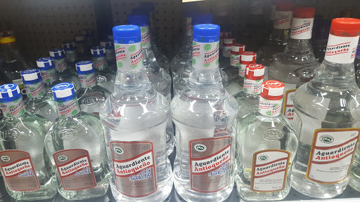 Liquor Store «1st Infinity Liquor Llc», reviews and photos, 114 Polo Park Blvd E, Davenport, FL 33897, USA