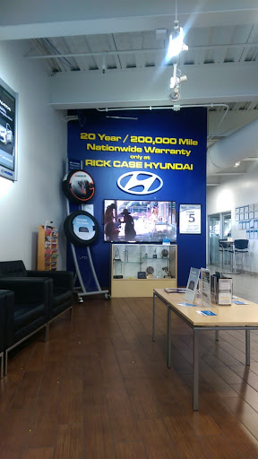 Hyundai Dealer «Rick Case Hyundai Davie», reviews and photos, 3550 Weston Rd, Davie, FL 33331, USA