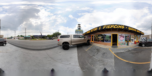 Tattoo Shop «Atomic Tattoo & Body Piercing», reviews and photos, 8401 Burnet Rd, Austin, TX 78757, USA